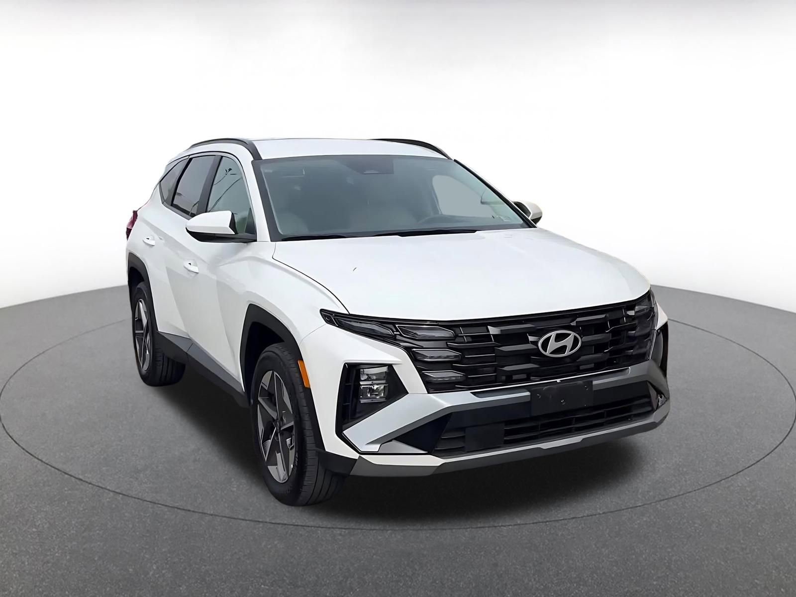 Thumbnail: 2025 Hyundai Tucson - 3