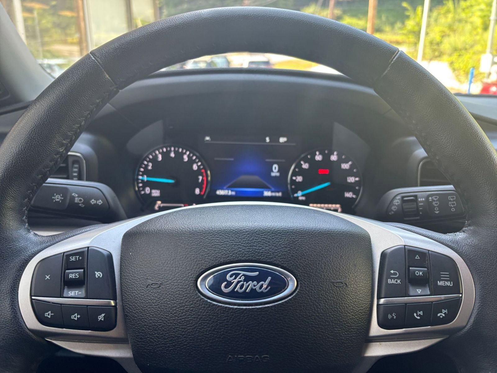 Thumbnail: 2023 Ford Explorer - 28