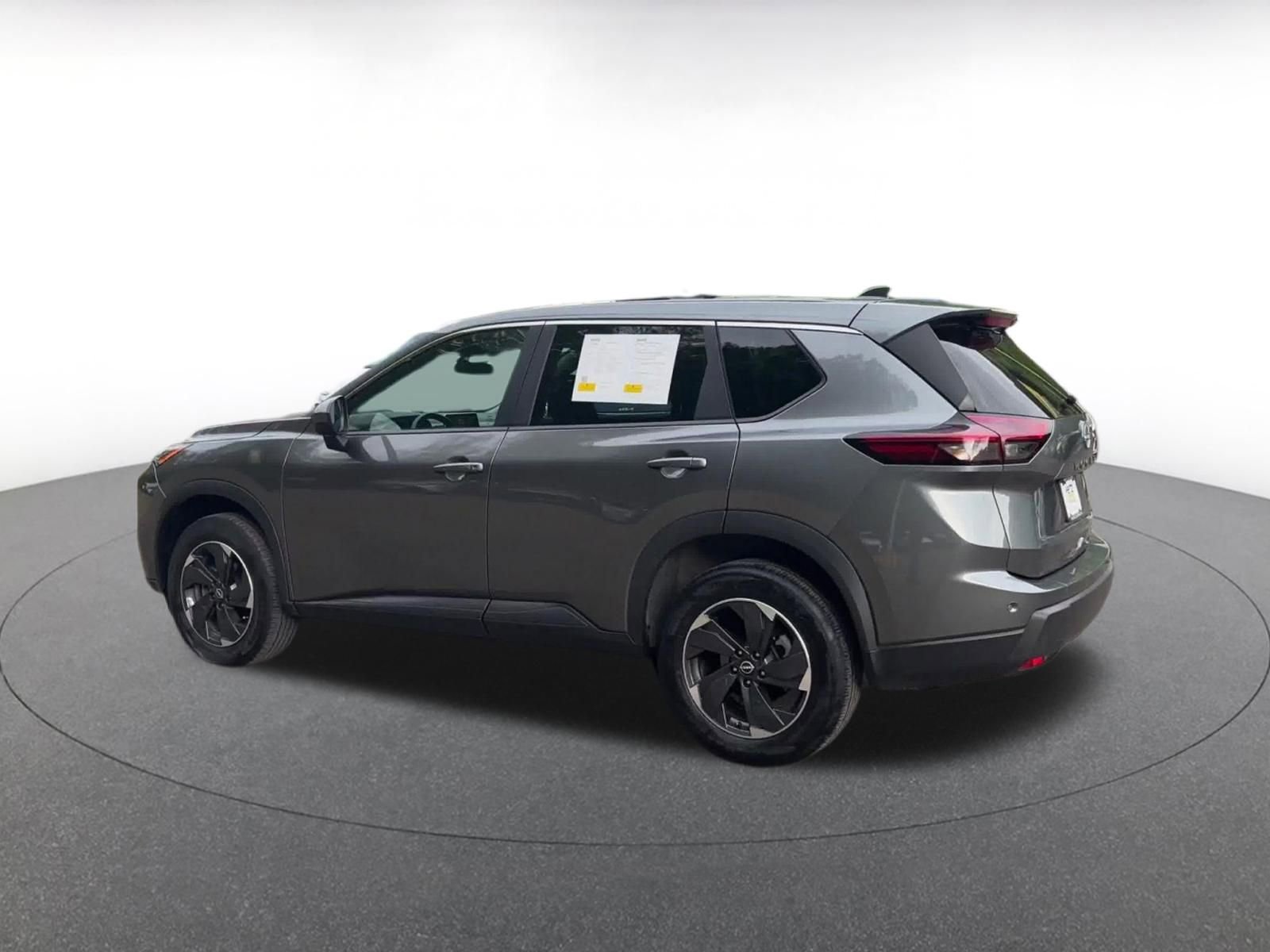 Thumbnail: 2025 Nissan Rogue - 10