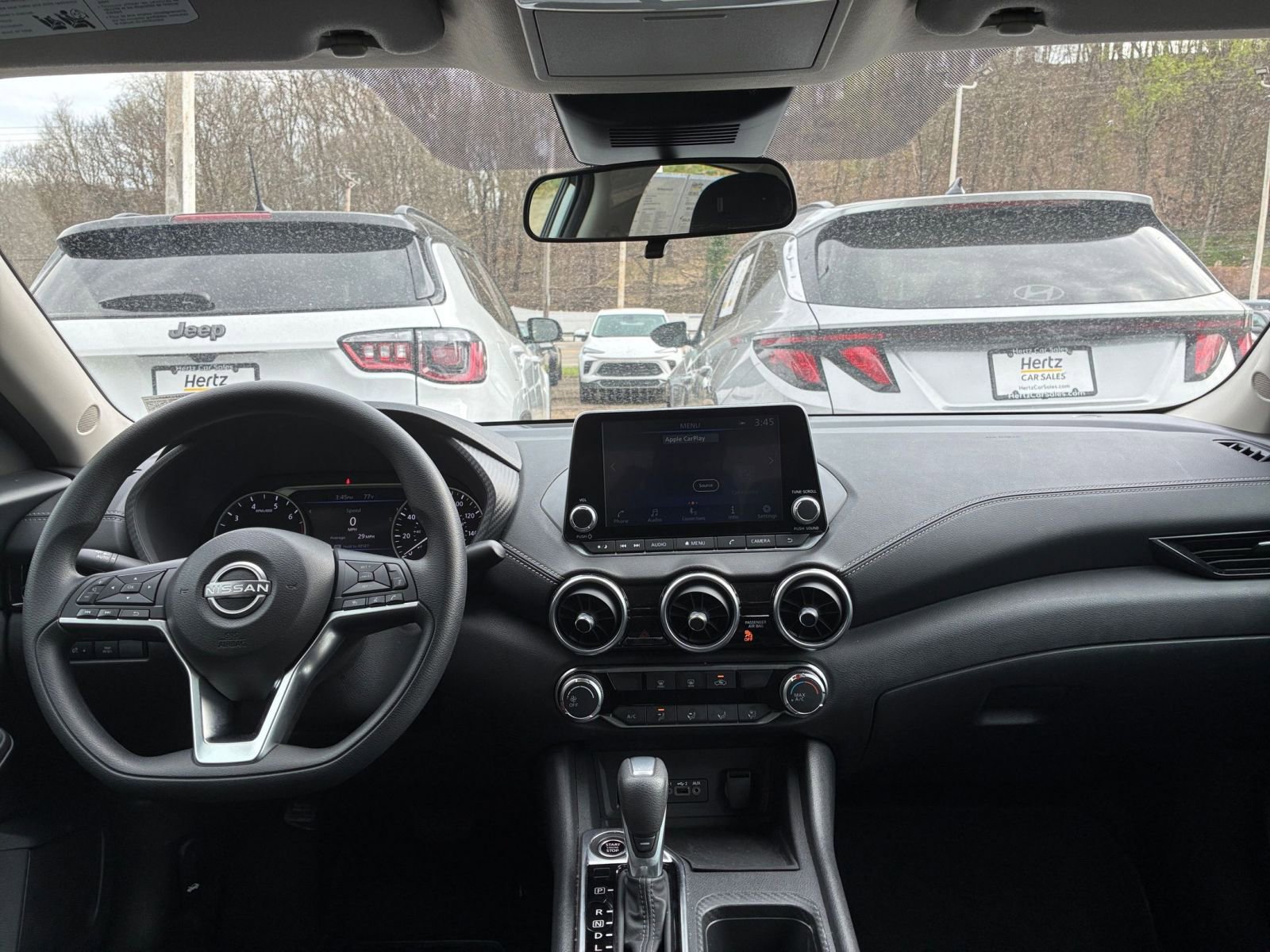 Thumbnail: 2025 Nissan Sentra - 32