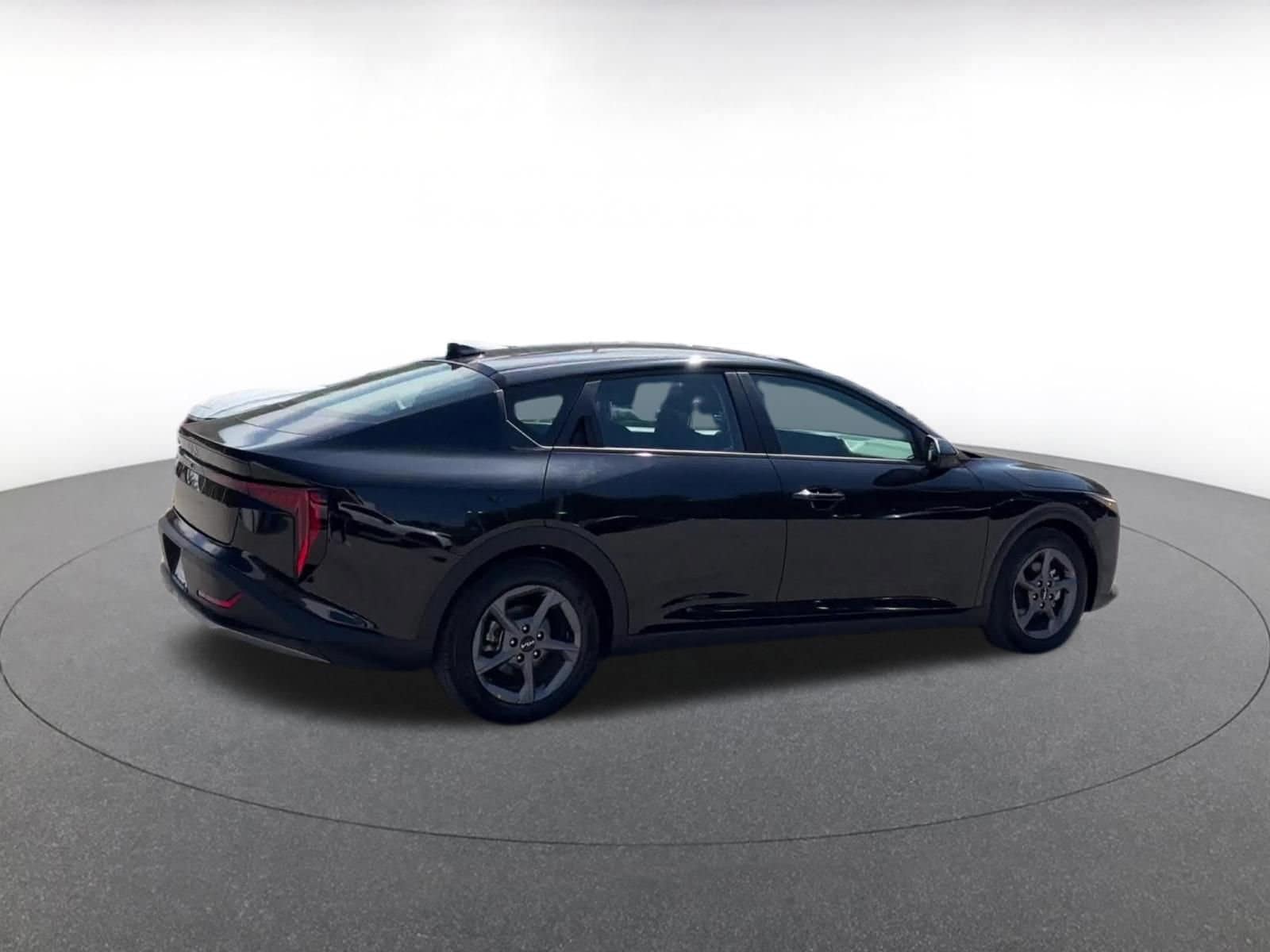 Thumbnail: 2025 Kia K4 - 15
