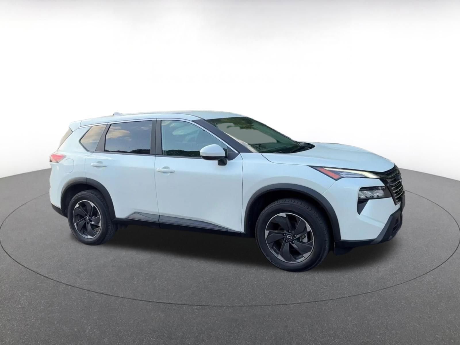 Thumbnail: 2025 Nissan Rogue - 2
