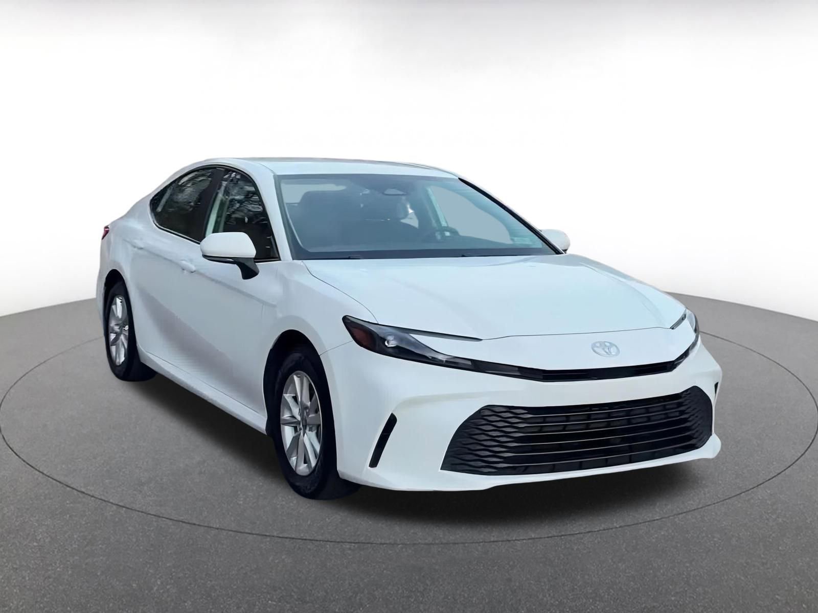 Thumbnail: 2025 Toyota Camry - 3