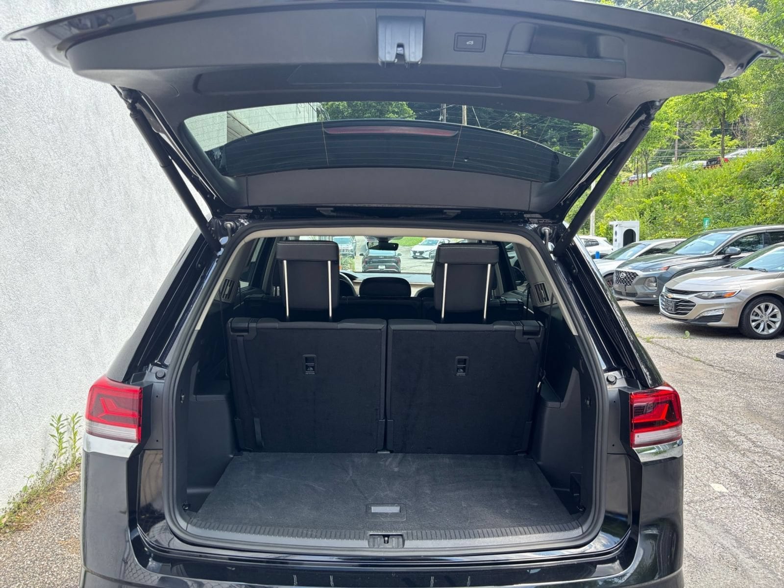 Thumbnail: 2026 Volkswagen Atlas - 35