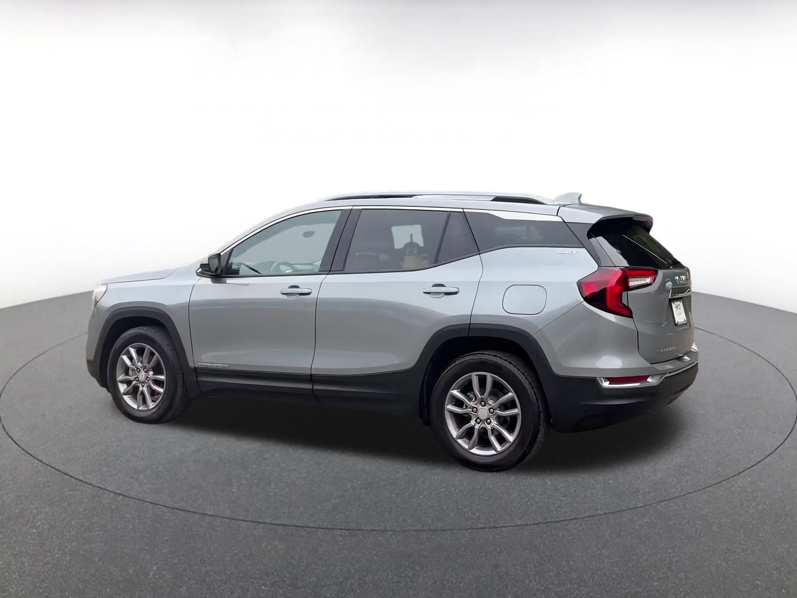 Thumbnail: 2024 GMC Terrain - 11
