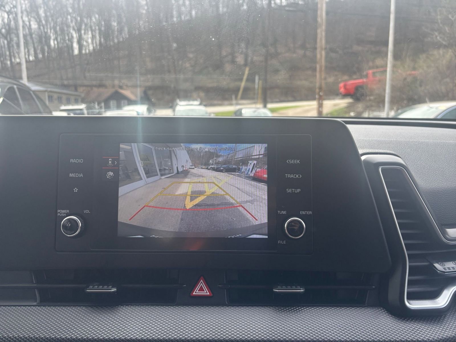 Thumbnail: 2025 Kia Sportage - 23