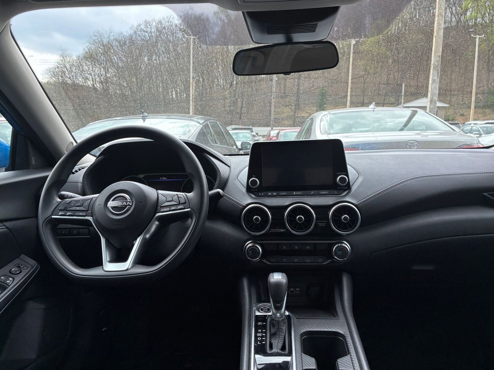 Thumbnail: 2025 Nissan Sentra - 33