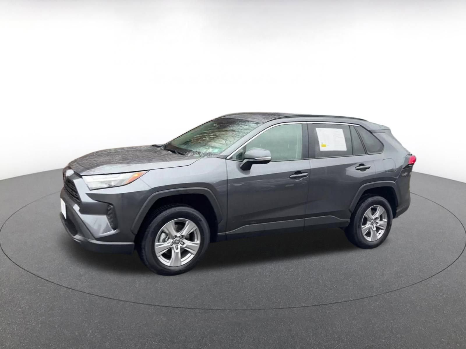 Thumbnail: 2025 Toyota RAV4 - 8