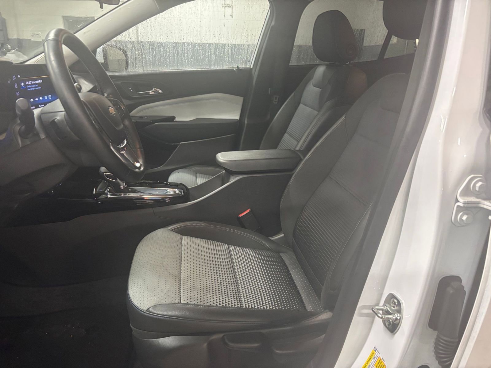 Thumbnail: 2025 Chevrolet Trax - 35