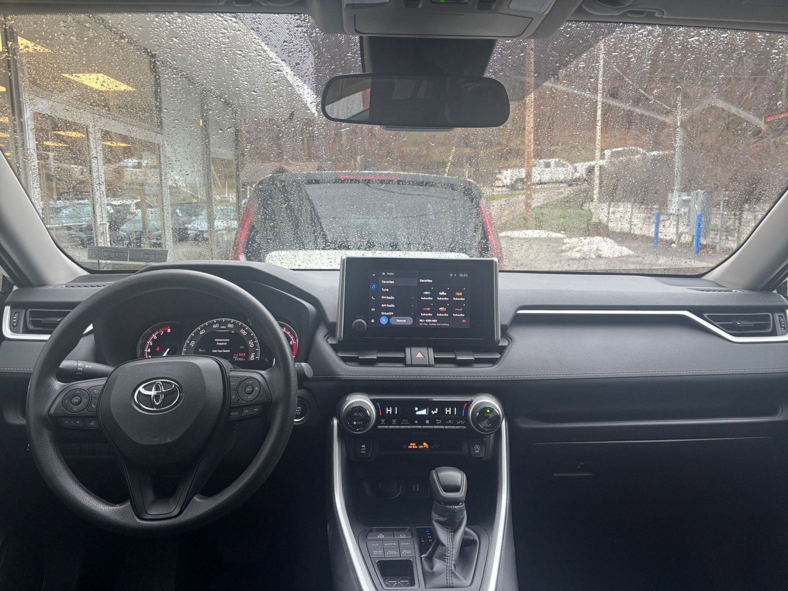 Thumbnail: 2025 Toyota RAV4 - 34