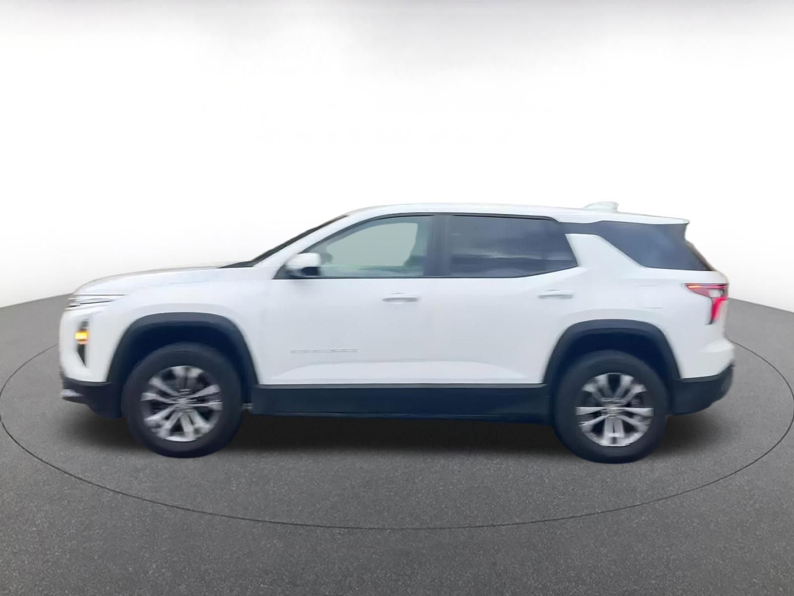 Thumbnail: 2025 Chevrolet Equinox - 9