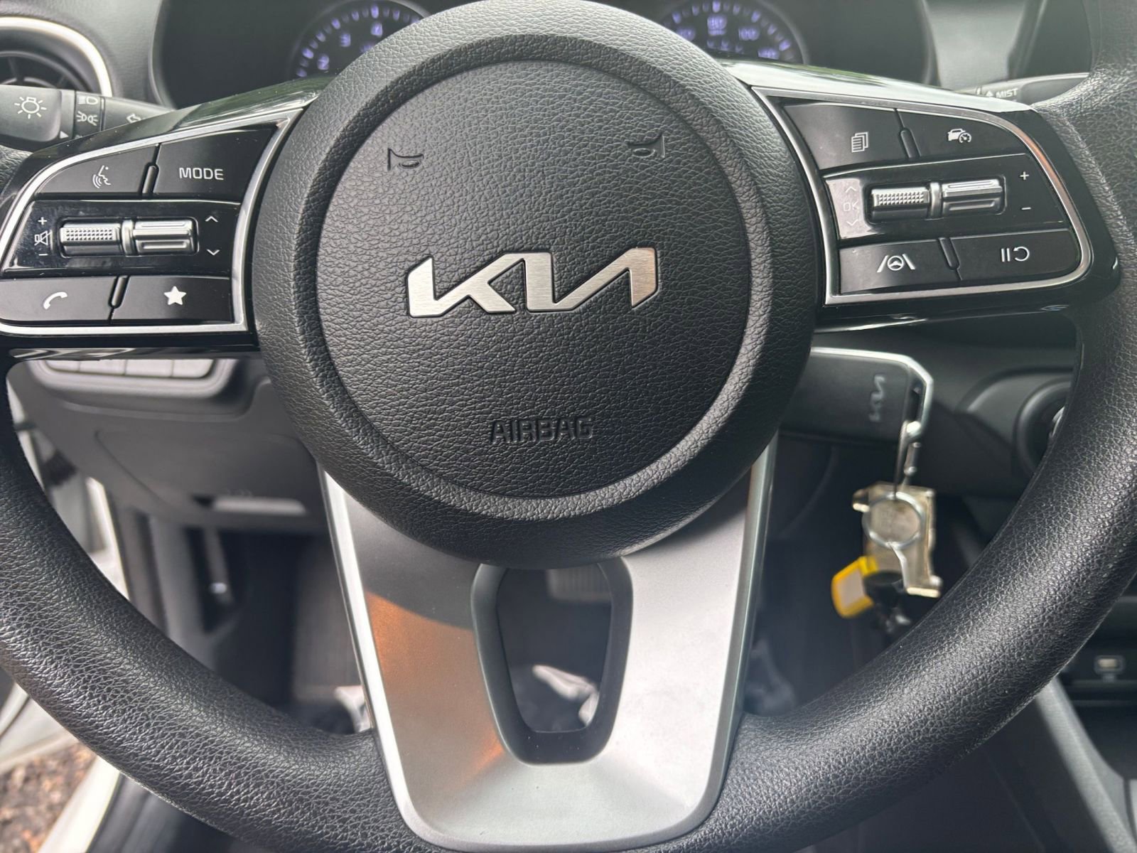 Thumbnail: 2024 Kia Forte - 29