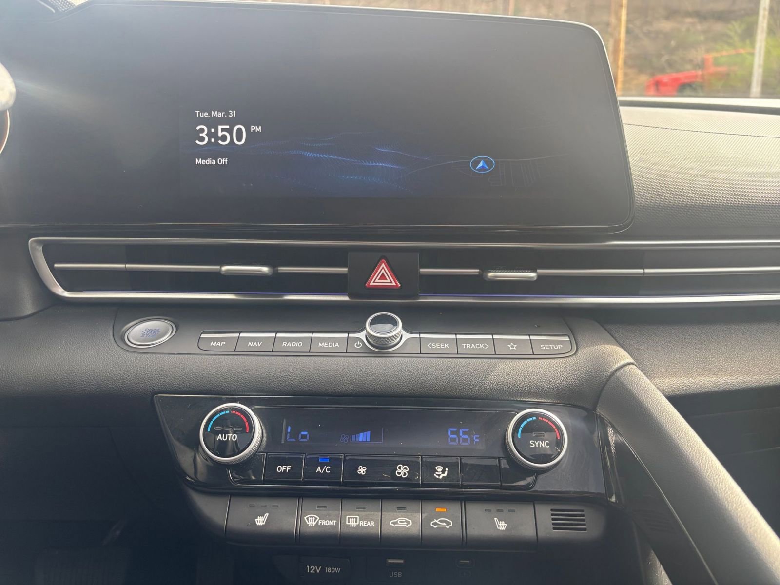 Thumbnail: 2025 Hyundai Elantra - 17