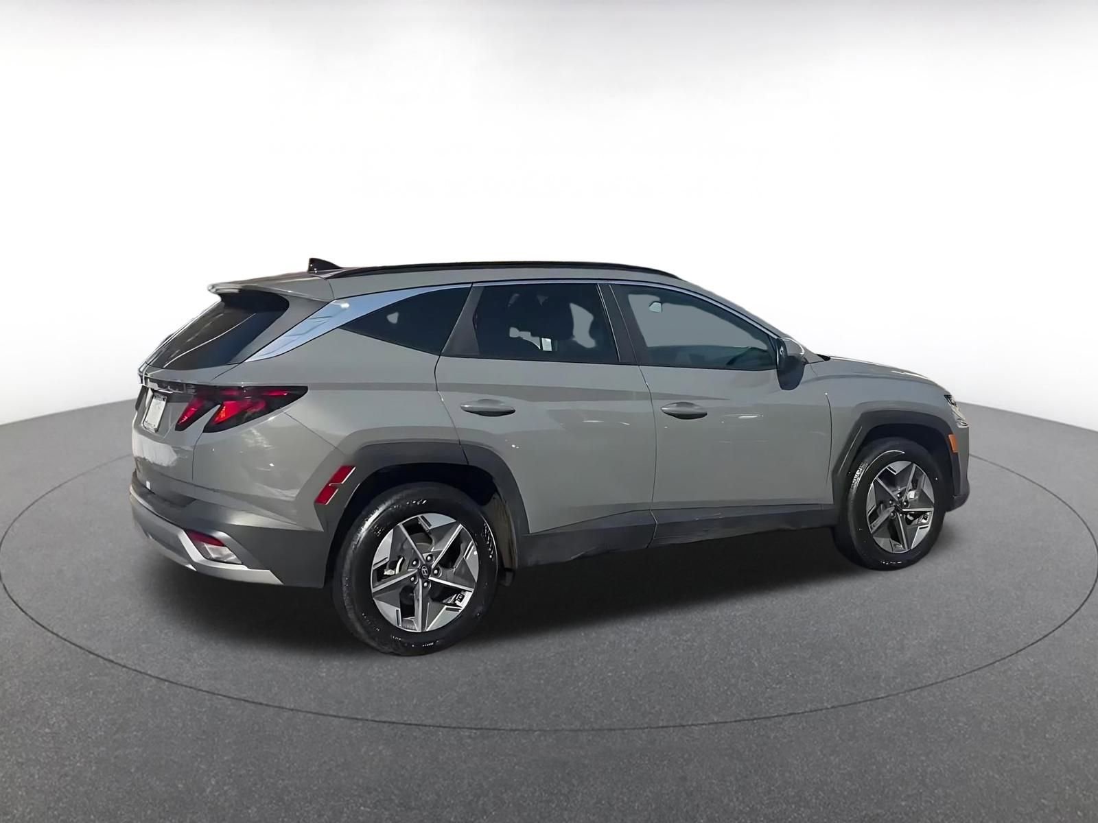 Thumbnail: 2025 Hyundai Tucson - 14