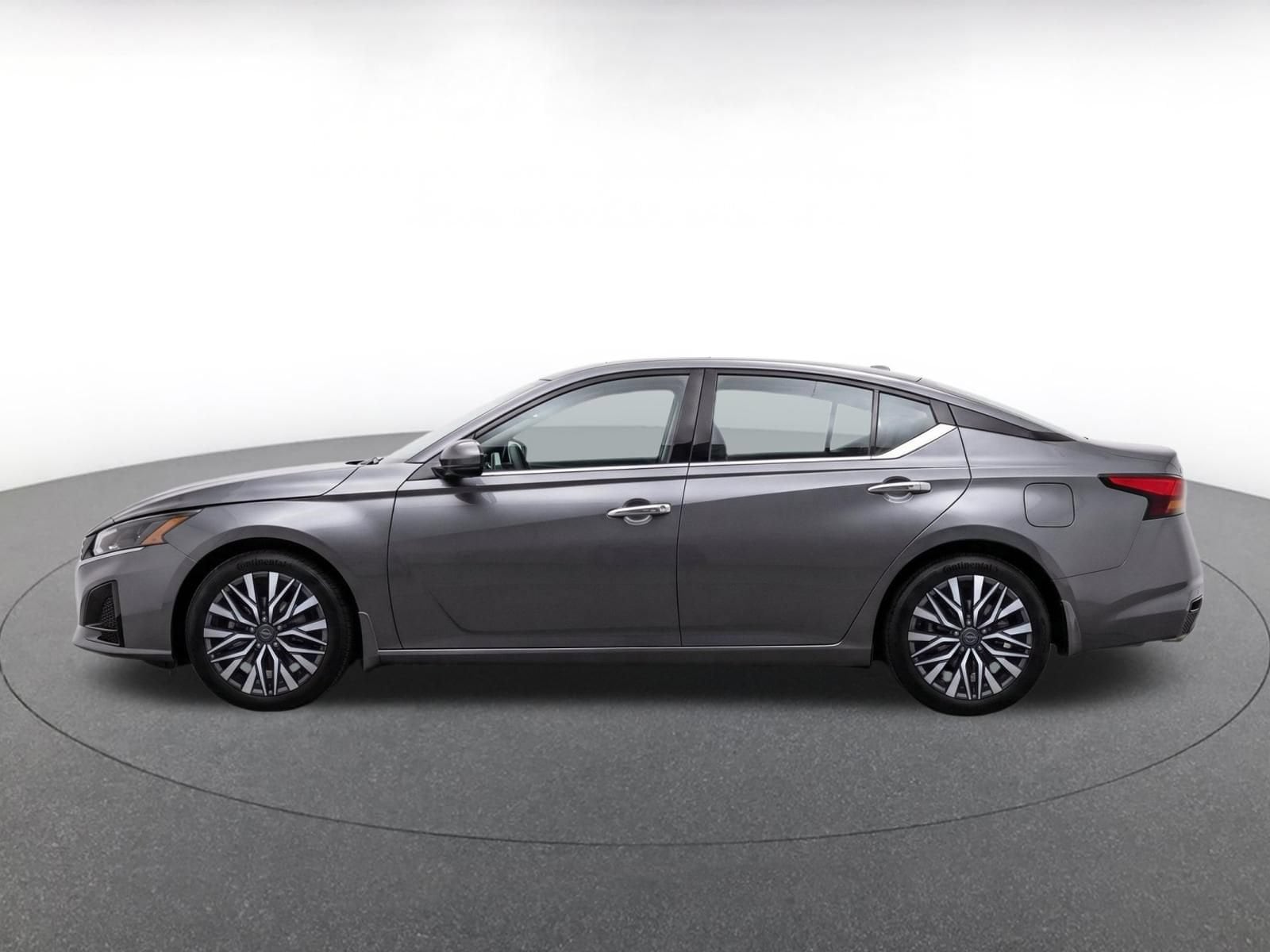 Thumbnail: 2025 Nissan Altima - 4