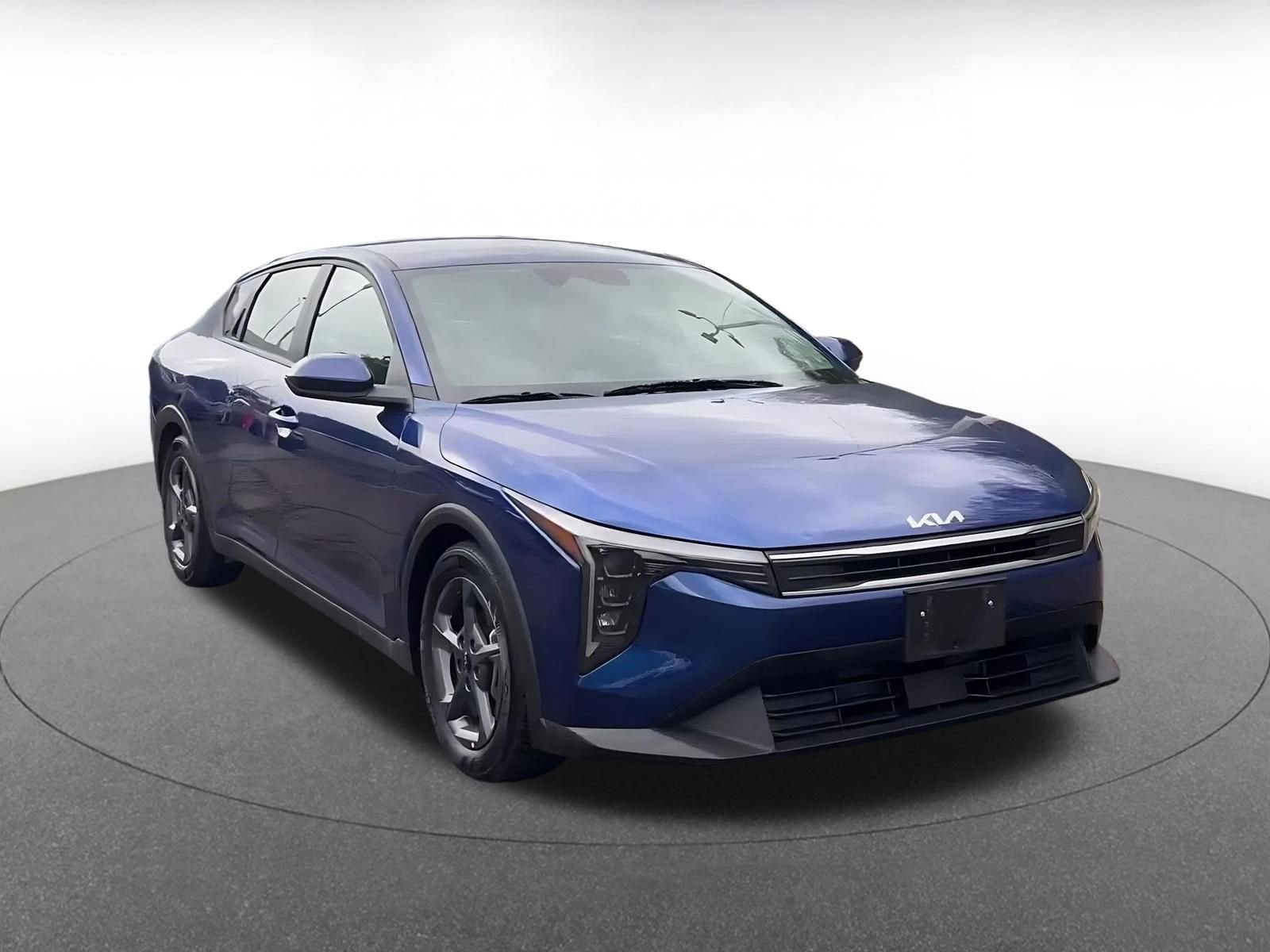 Thumbnail: 2025 Kia K4 - 3