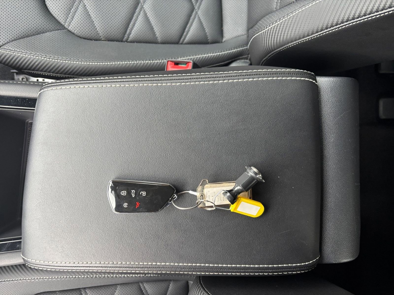 Thumbnail: 2025 Volkswagen Atlas - 22