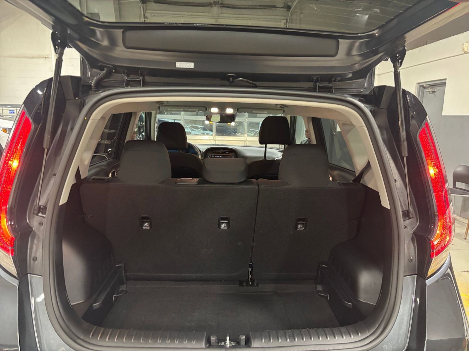 Thumbnail: 2025 Kia Soul - 29