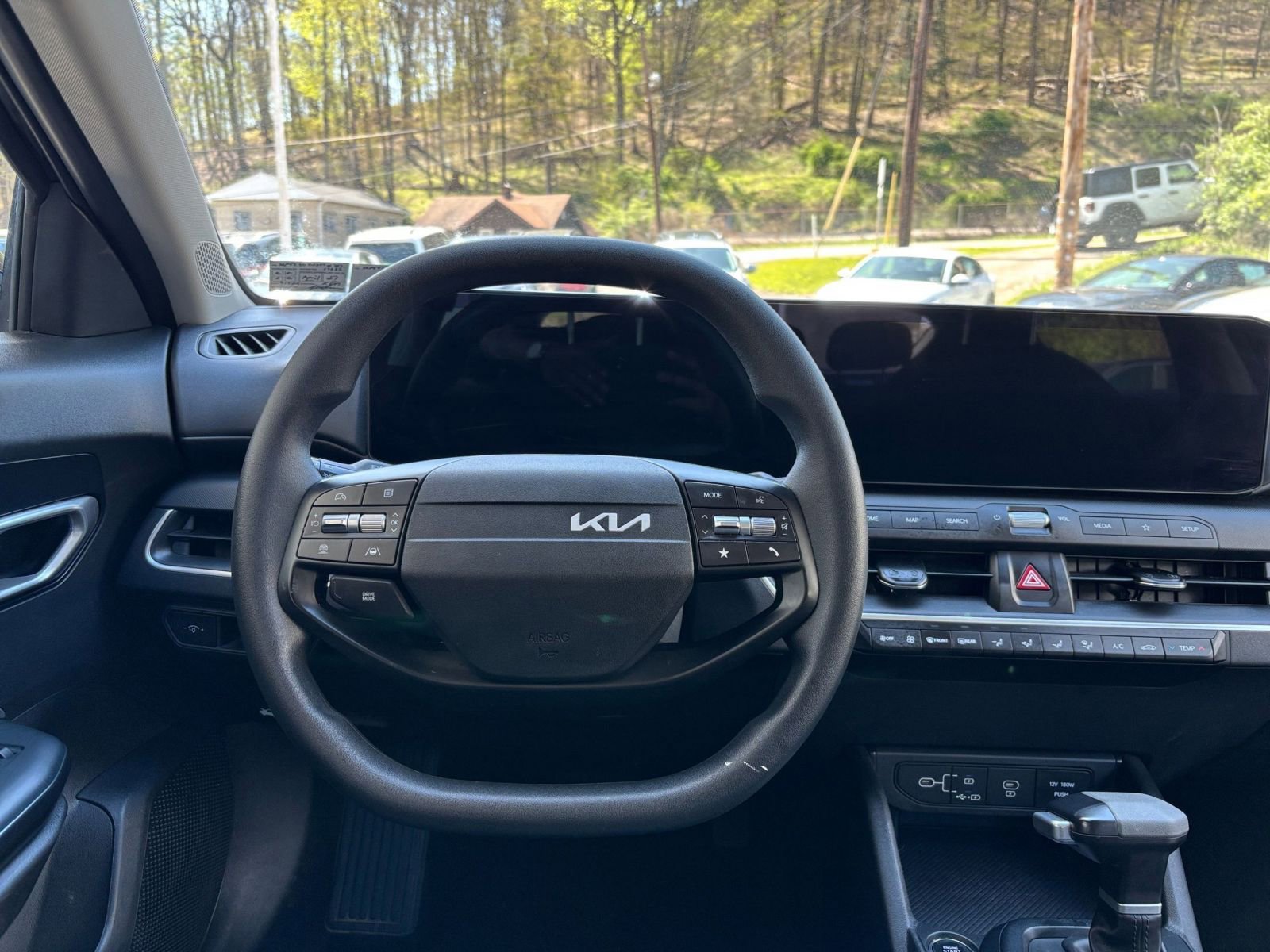 Thumbnail: 2025 Kia K4 - 34