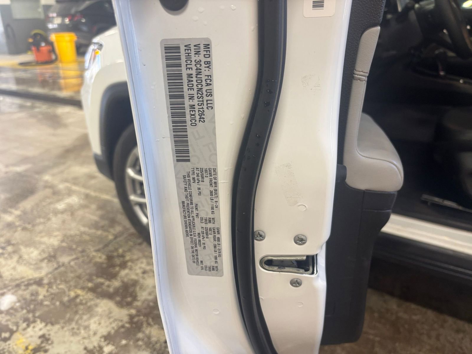 Thumbnail: 2025 Jeep Compass - 29