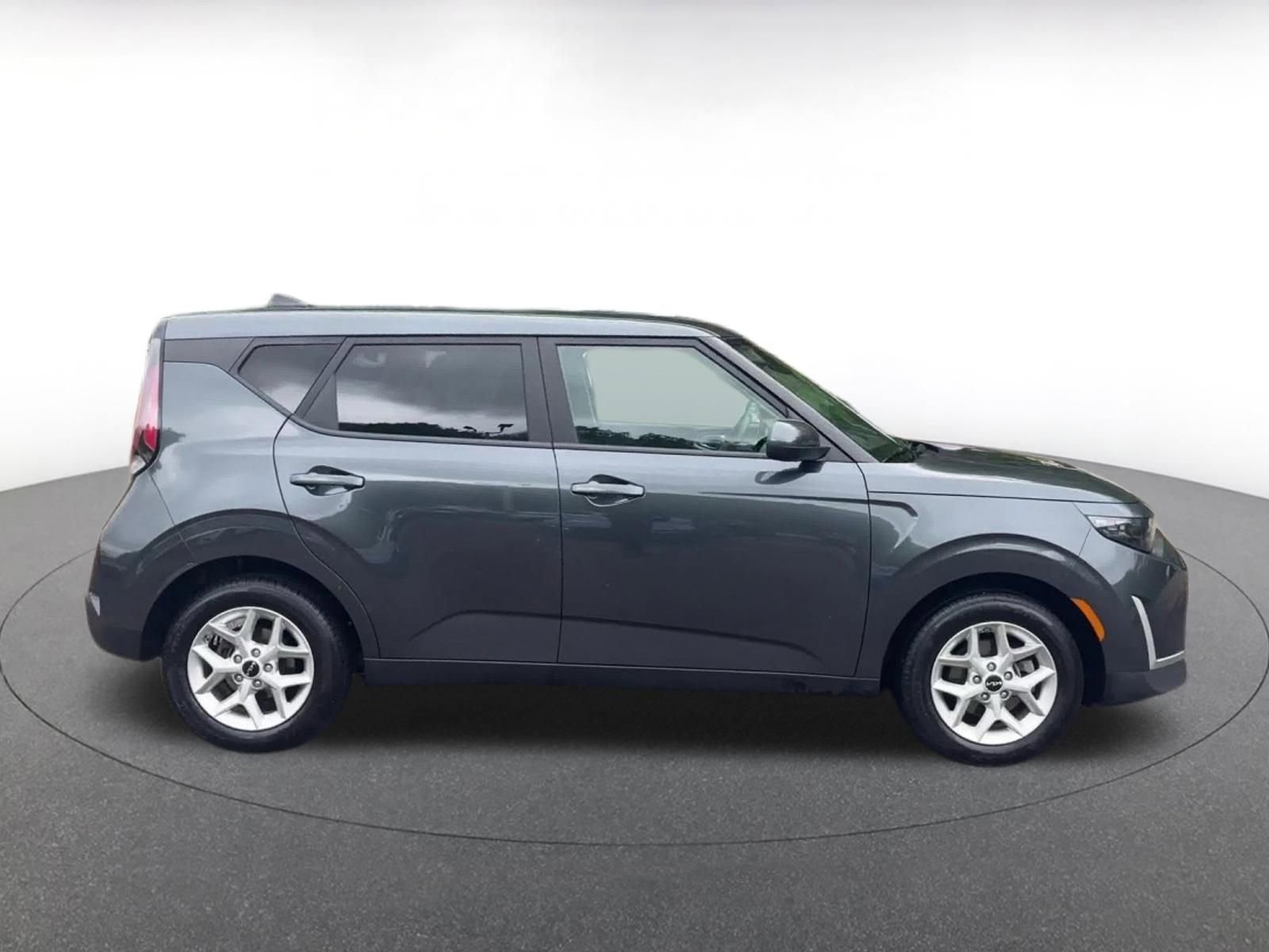 Thumbnail: 2025 Kia Soul - 16