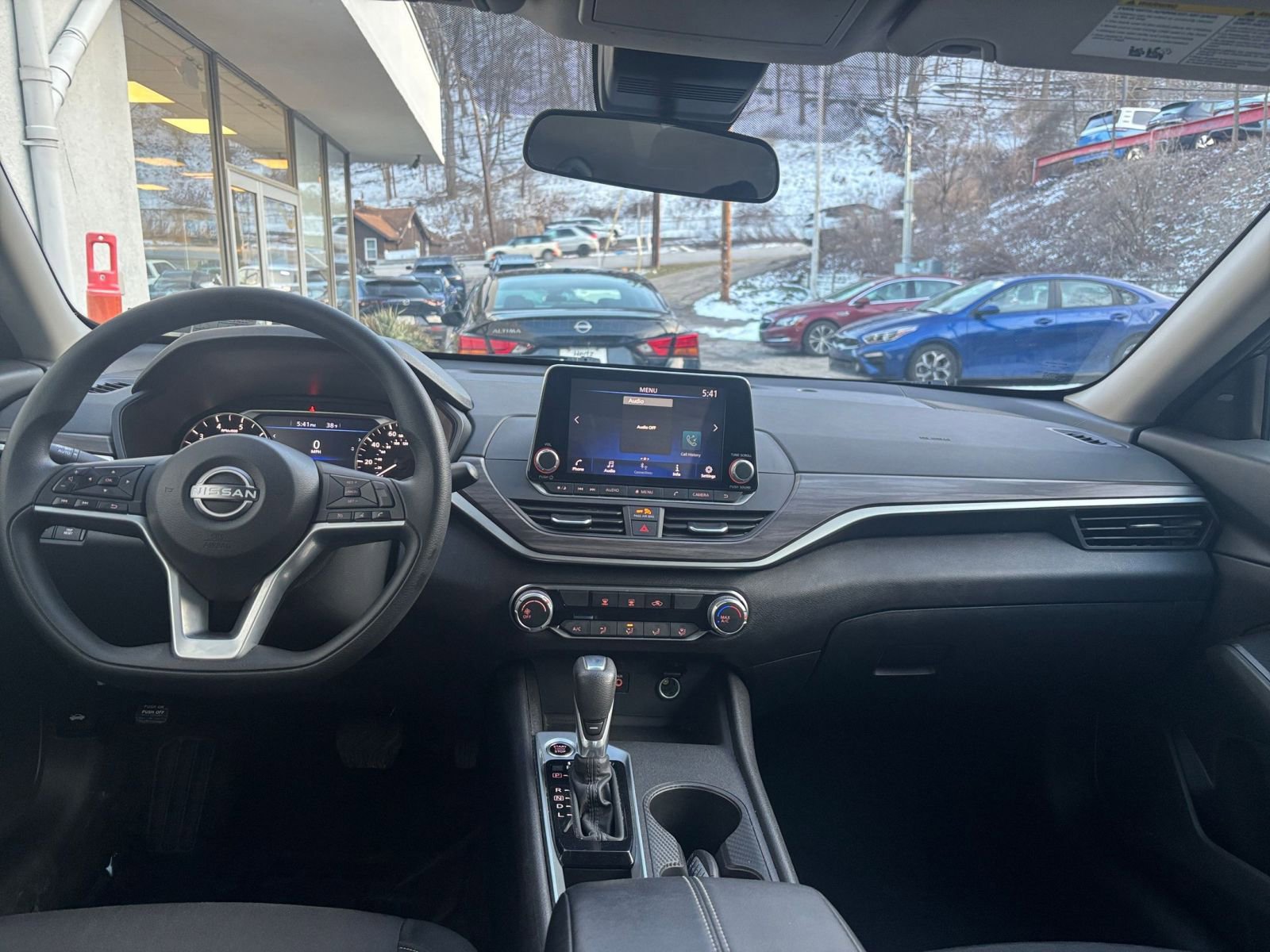 Thumbnail: 2025 Nissan Altima - 34