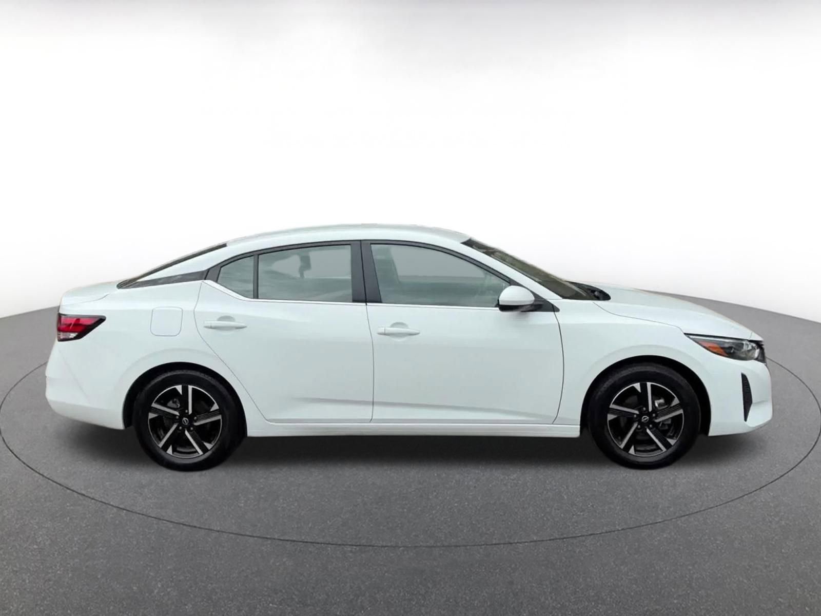 Thumbnail: 2025 Nissan Sentra - 16