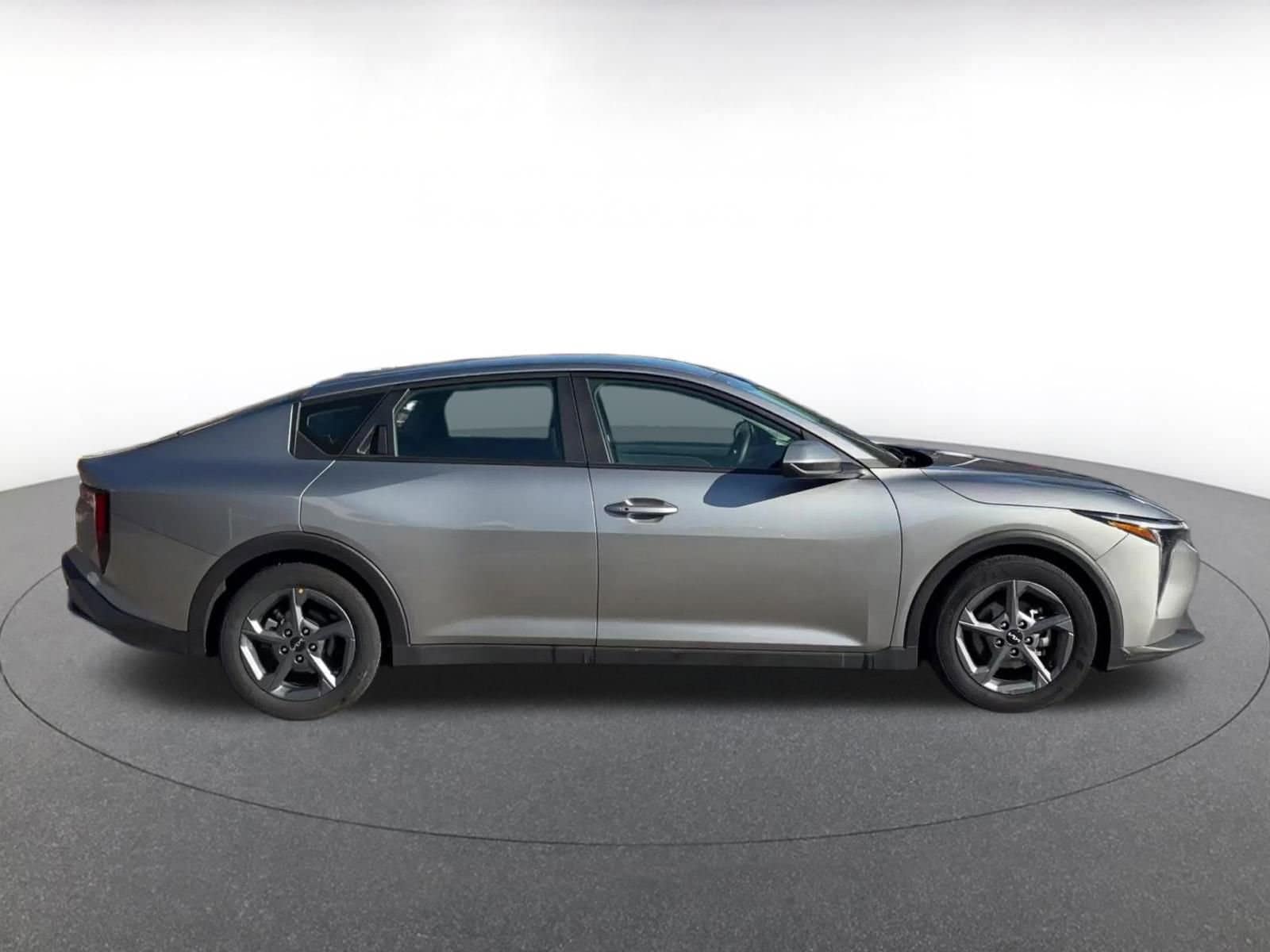 Thumbnail: 2025 Kia K4 - 16