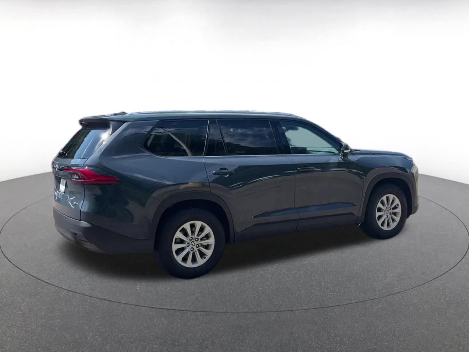 Thumbnail: 2024 Toyota Grand Highlander - 15