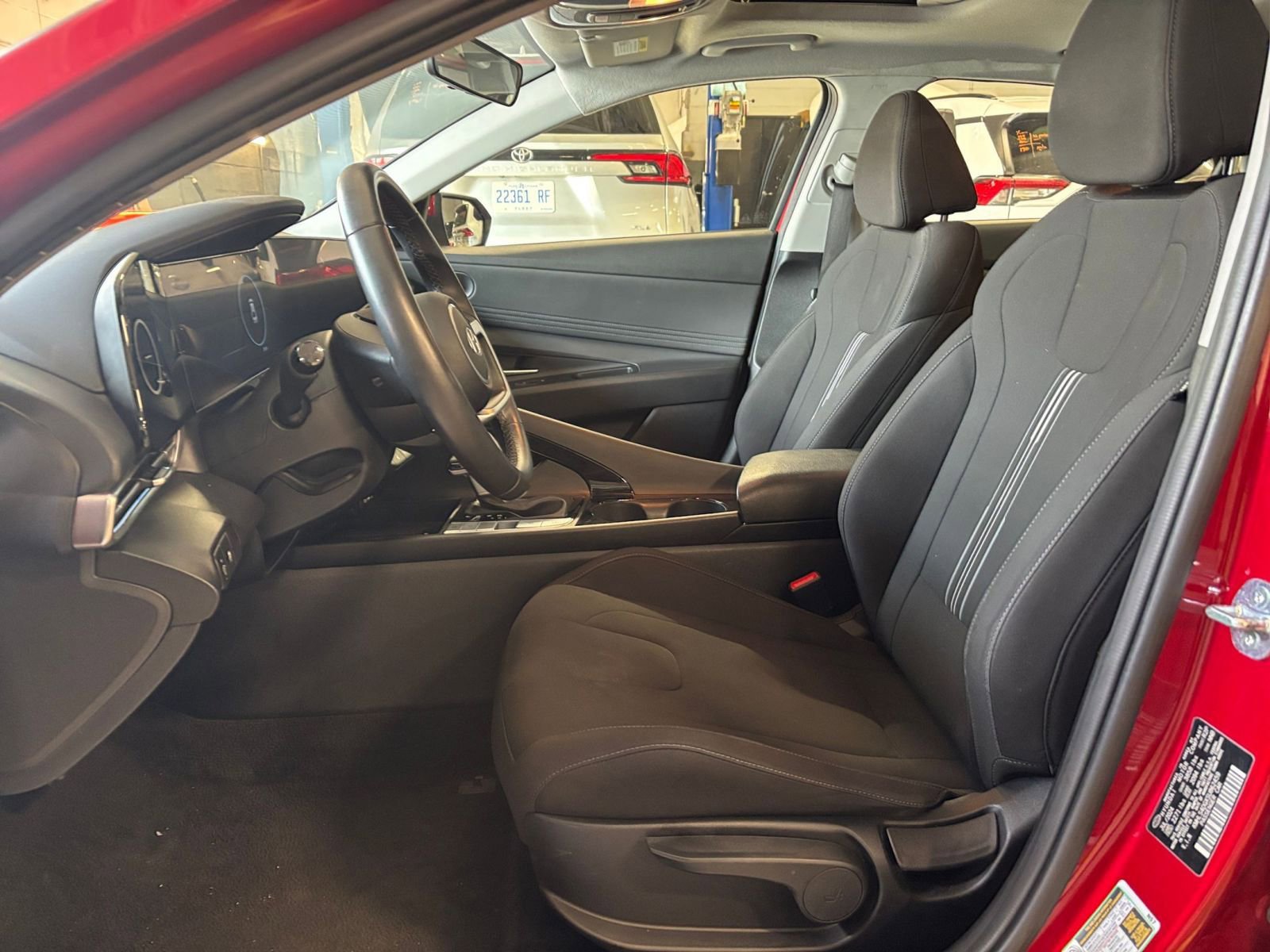 Thumbnail: 2025 Hyundai Elantra - 35