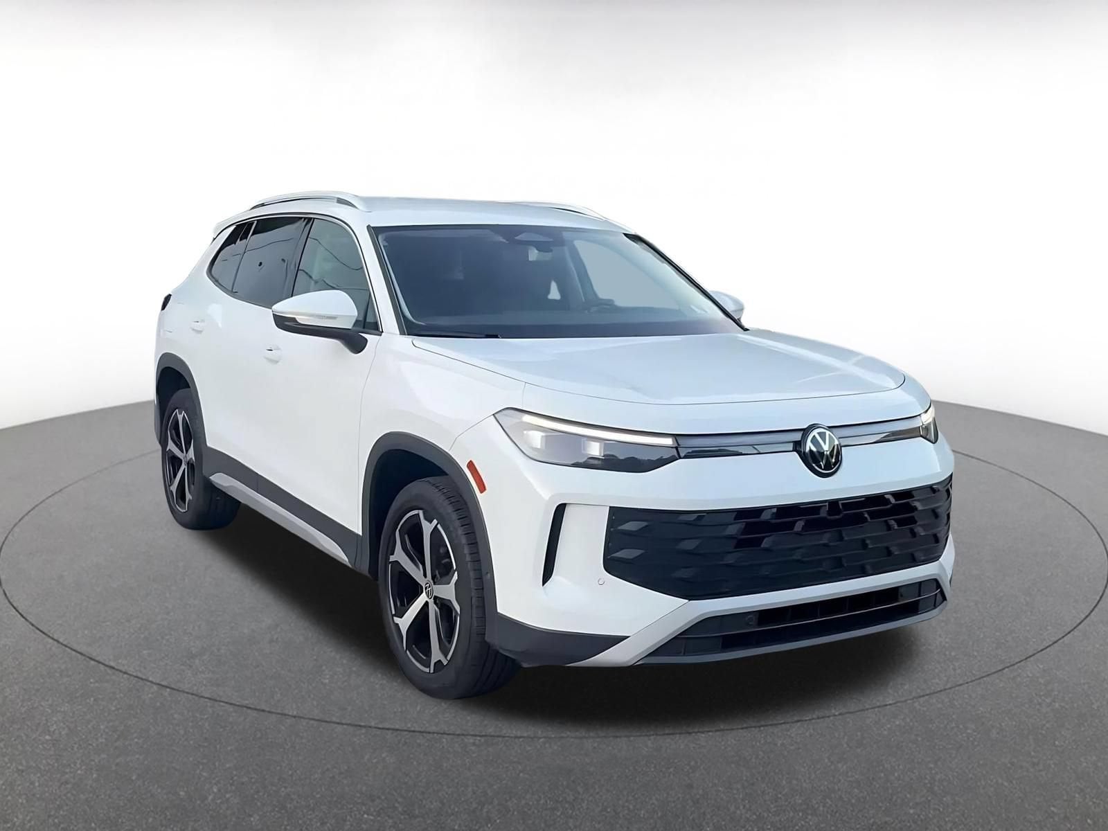 Thumbnail: 2026 Volkswagen Tiguan - 3