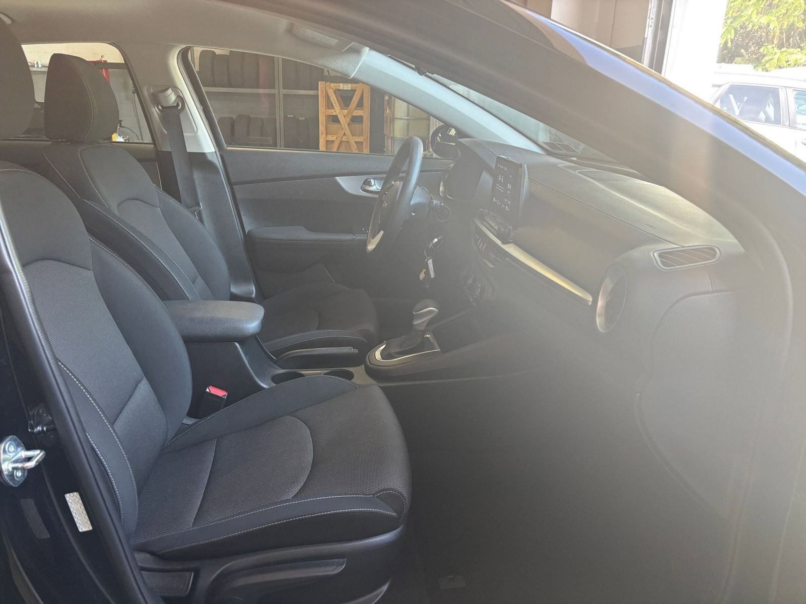 Thumbnail: 2024 Kia Forte - 24