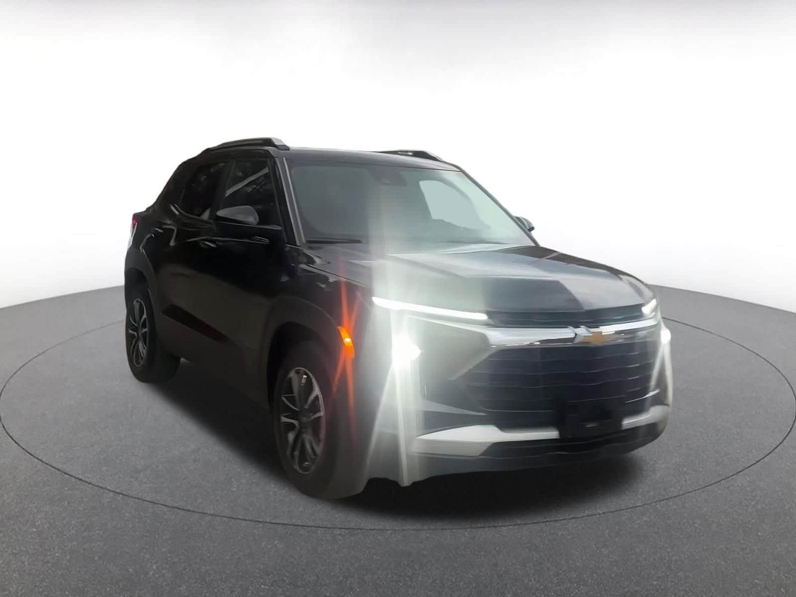 Thumbnail: 2025 Chevrolet TrailBlazer - 3