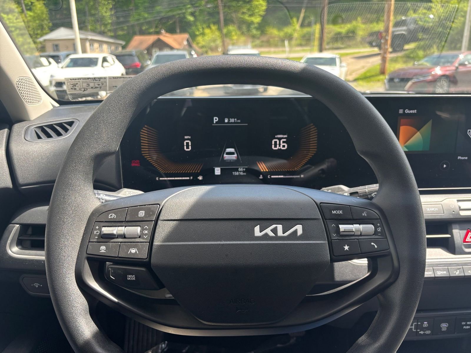 Thumbnail: 2025 Kia K4 - 29