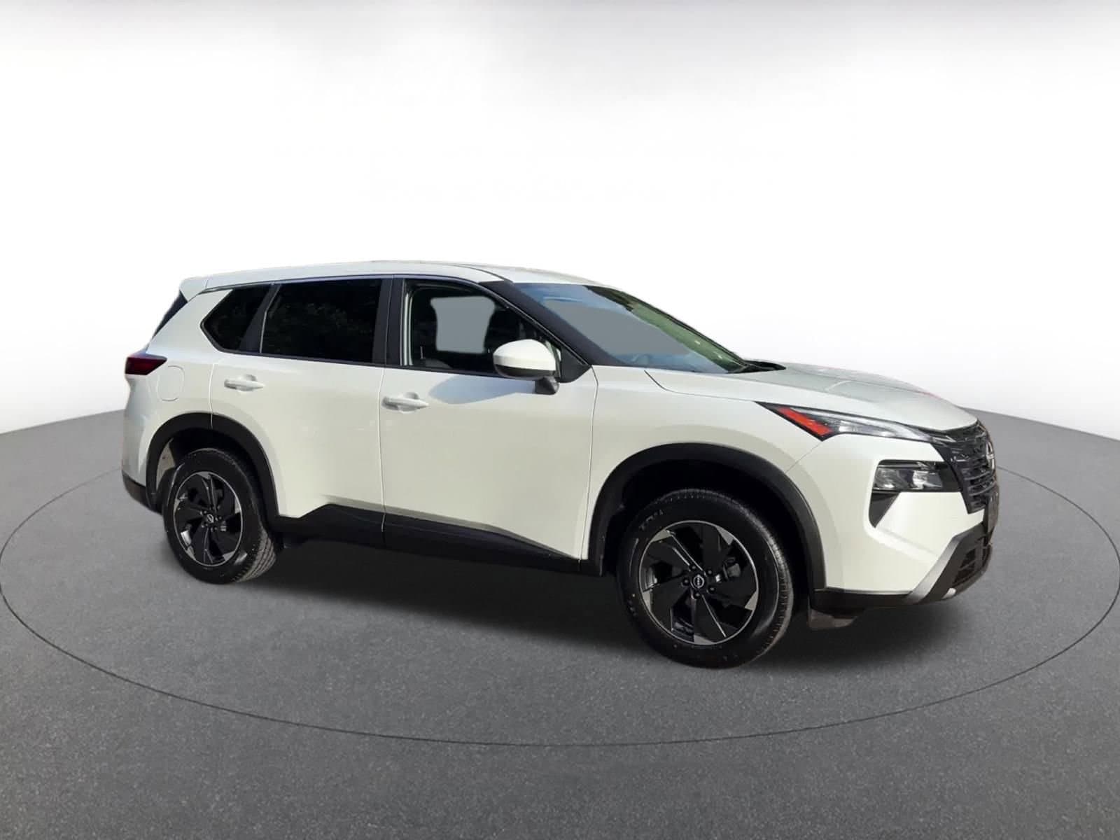 Thumbnail: 2024 Nissan Rogue - 2