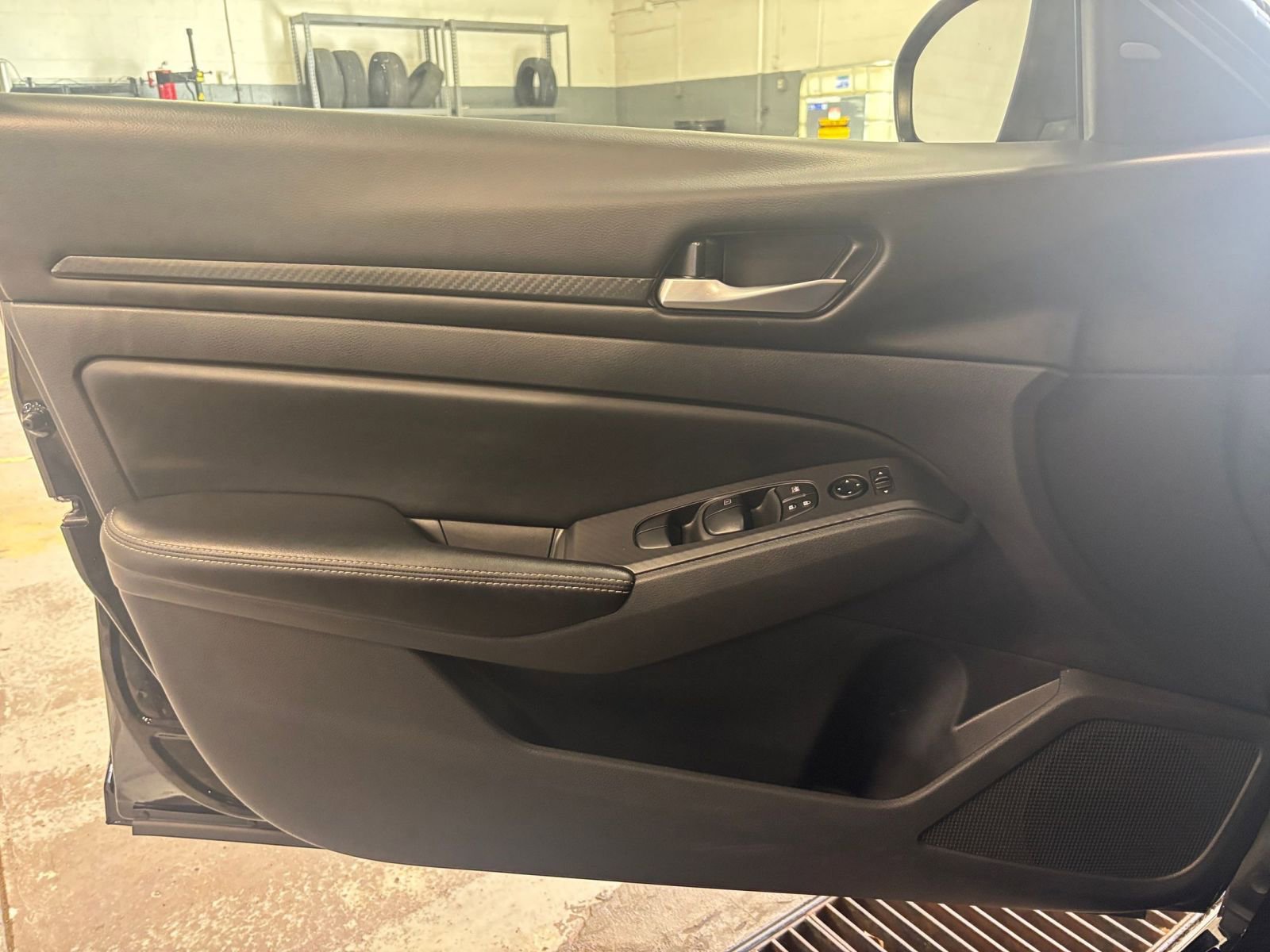 Thumbnail: 2025 Nissan Altima - 18