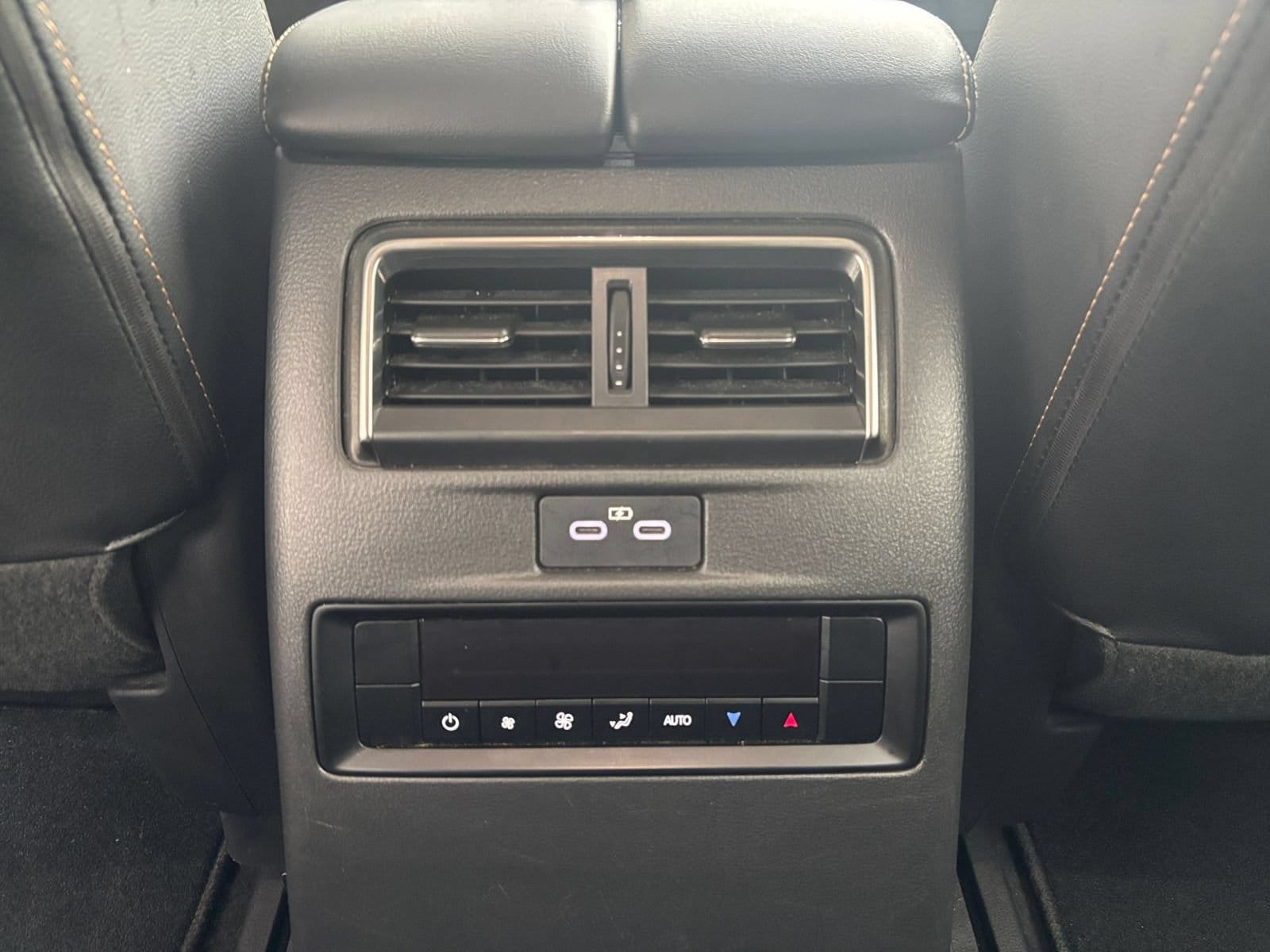 2025 Mazda CX-70 Preferred Package - Photo 25
