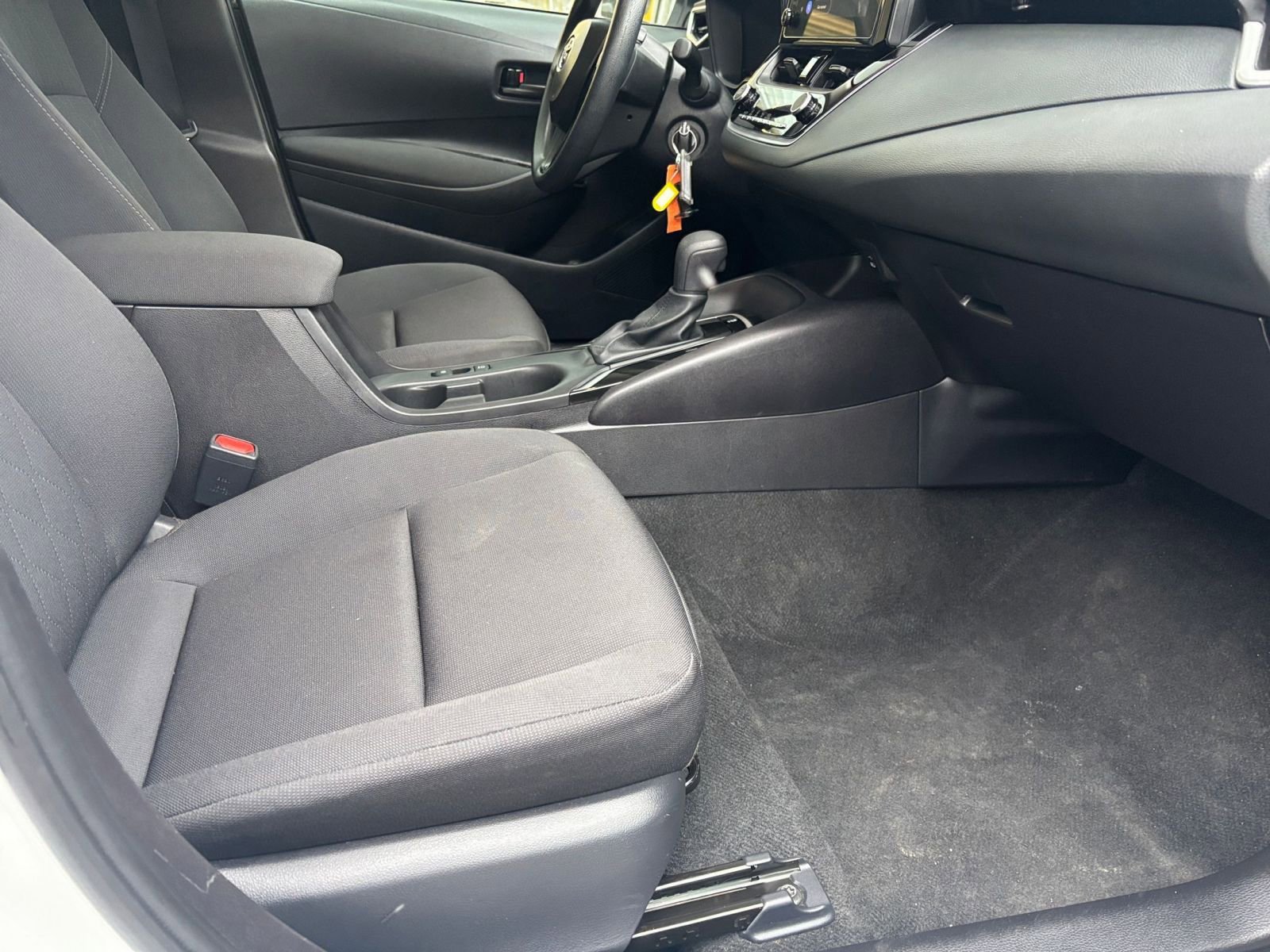 Thumbnail: 2025 Toyota Corolla - 27