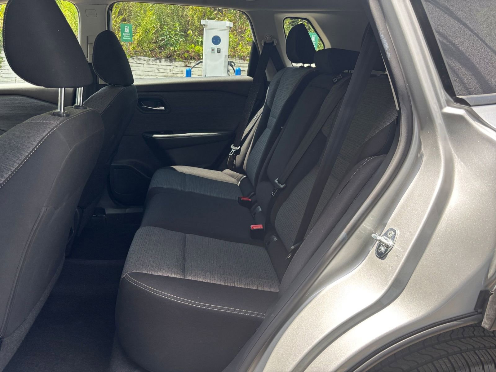 Thumbnail: 2023 Nissan Rogue - 25