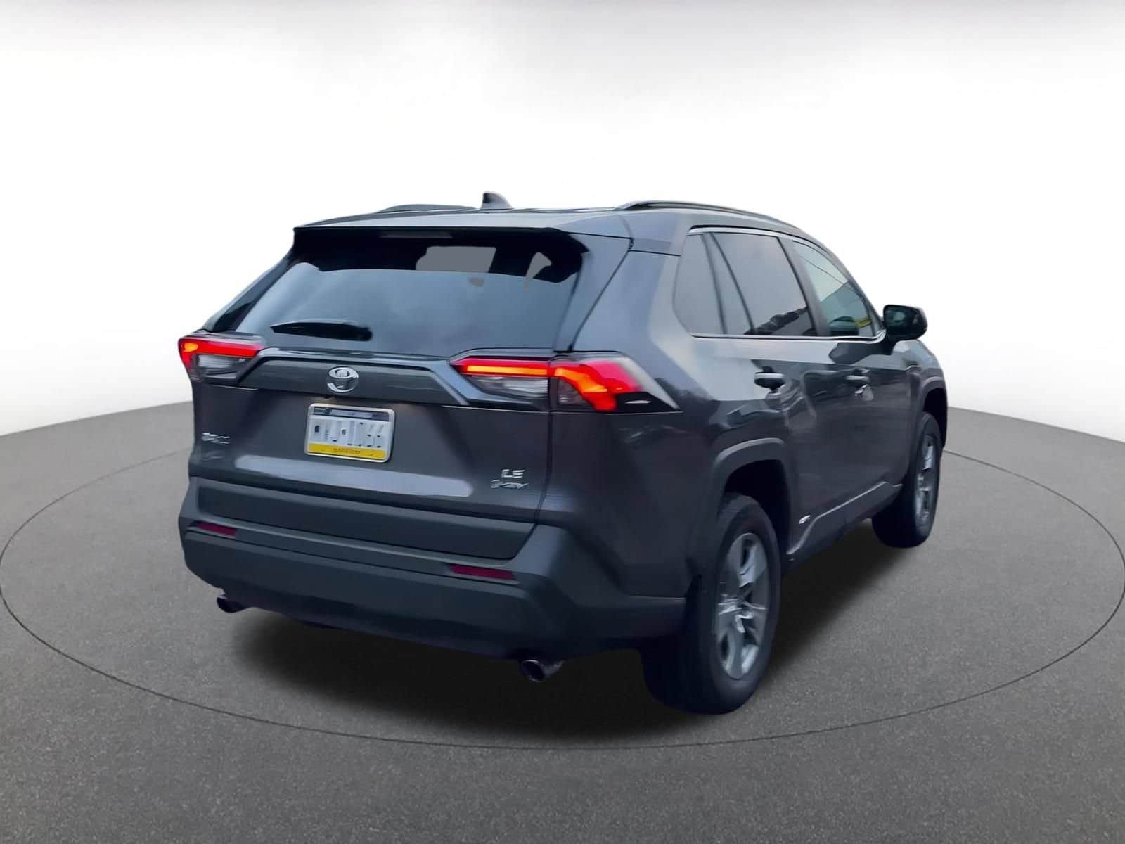 Thumbnail: 2025 Toyota RAV4 - 15