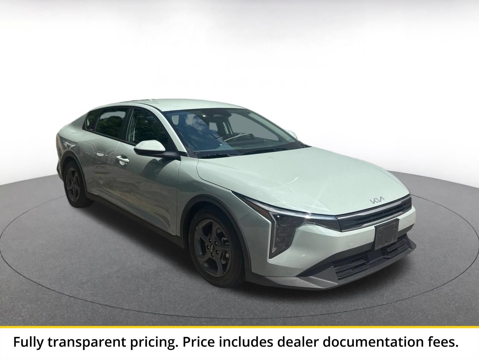 Thumbnail: 2025 Kia K4 - 1