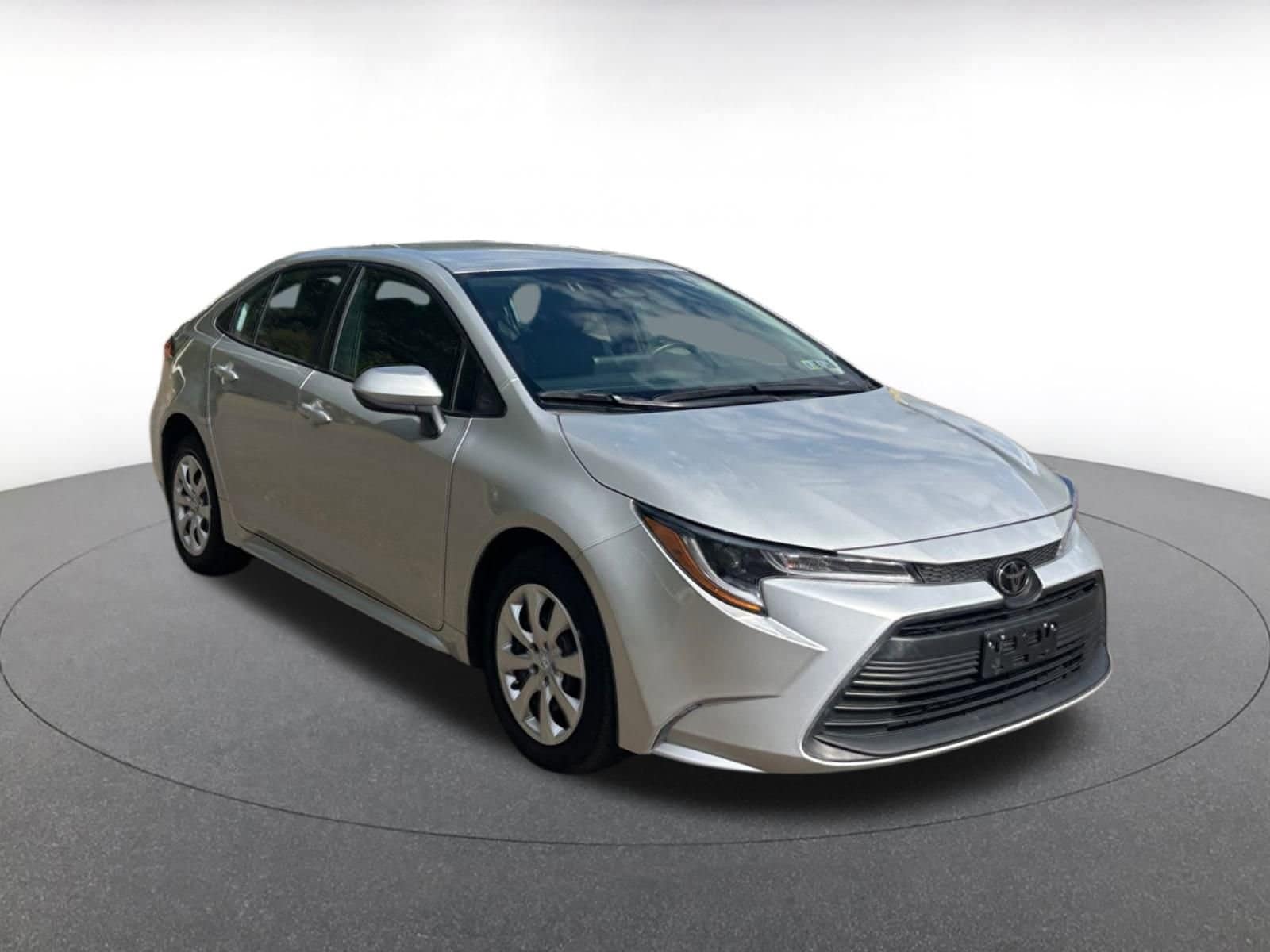 Thumbnail: 2024 Toyota Corolla - 1