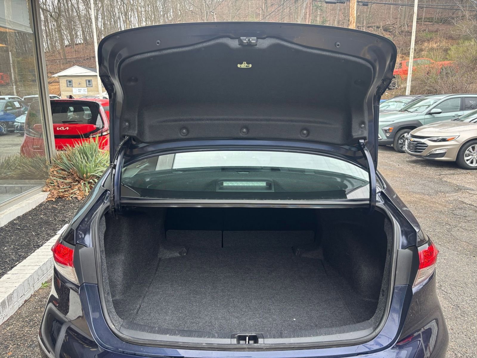 Thumbnail: 2025 Toyota Corolla - 30