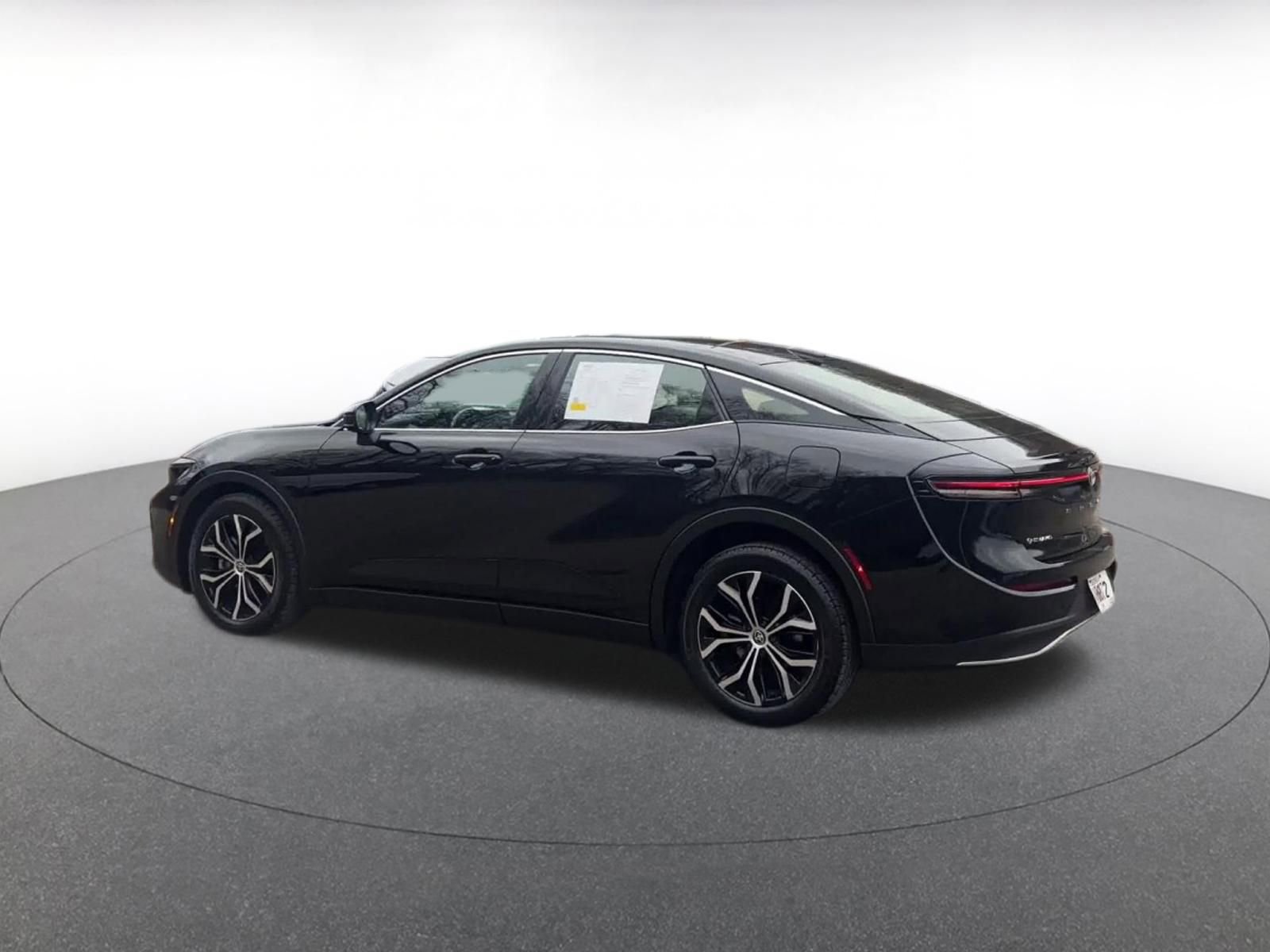 Thumbnail: 2025 Toyota Crown - 10