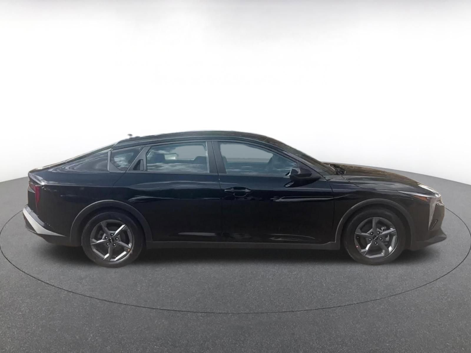 Thumbnail: 2025 Kia K4 - 15