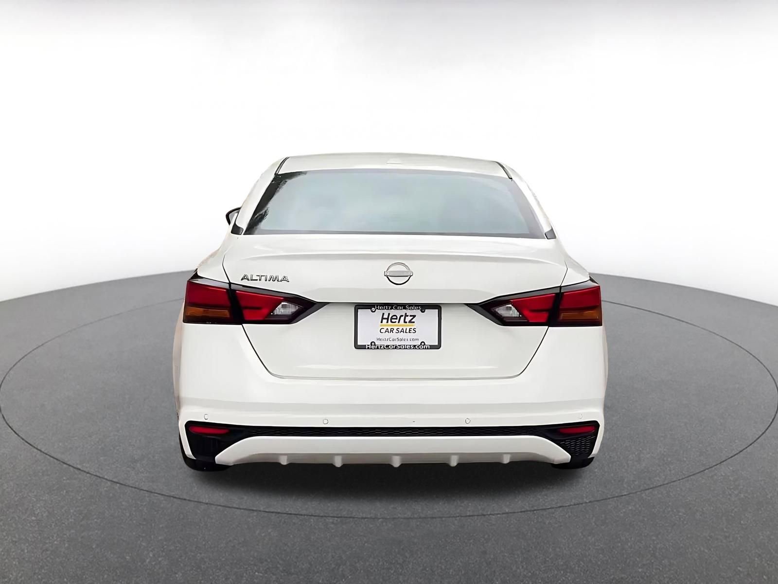 Thumbnail: 2025 Nissan Altima - 12