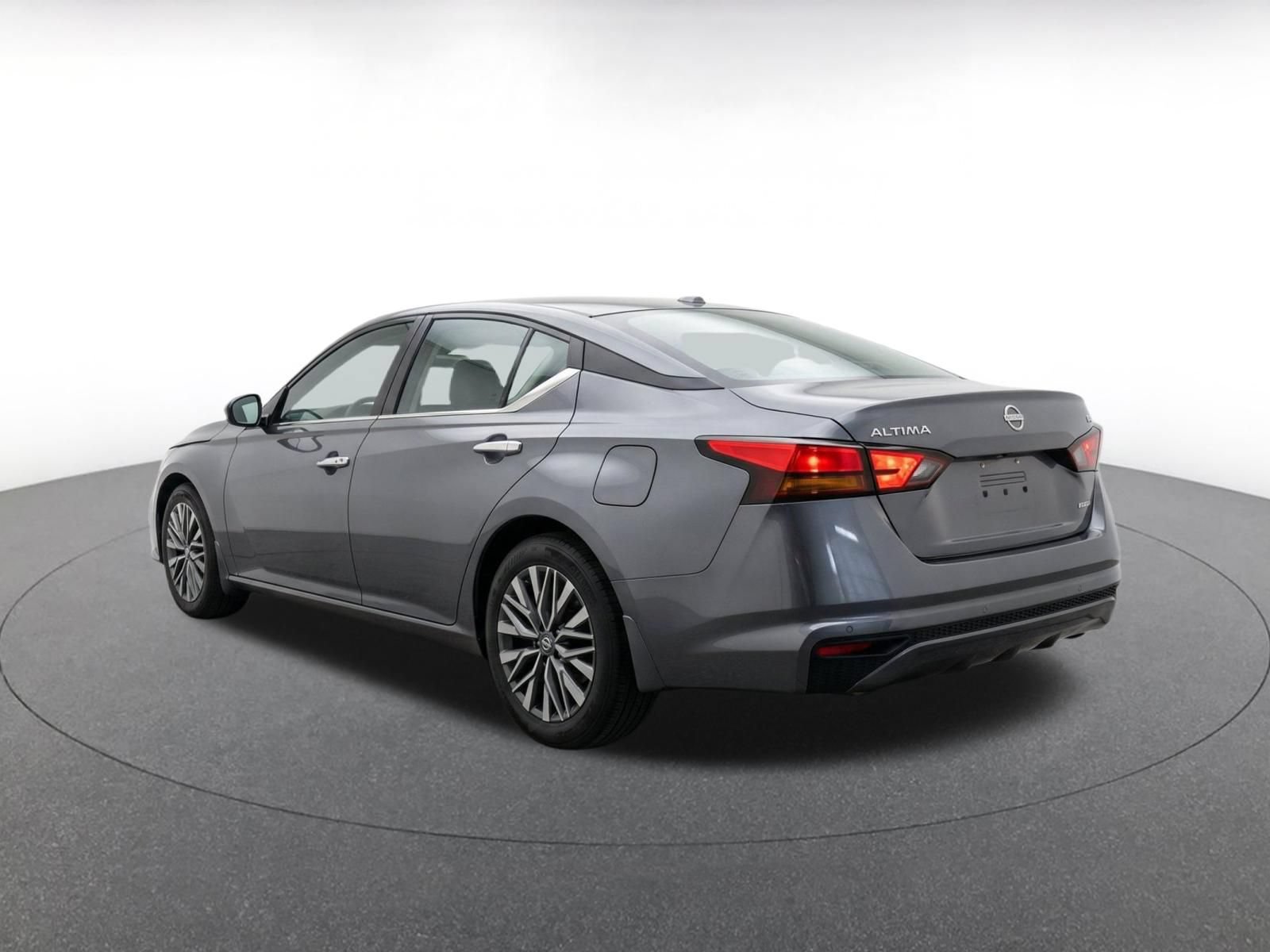 Thumbnail: 2026 Nissan Altima - 5
