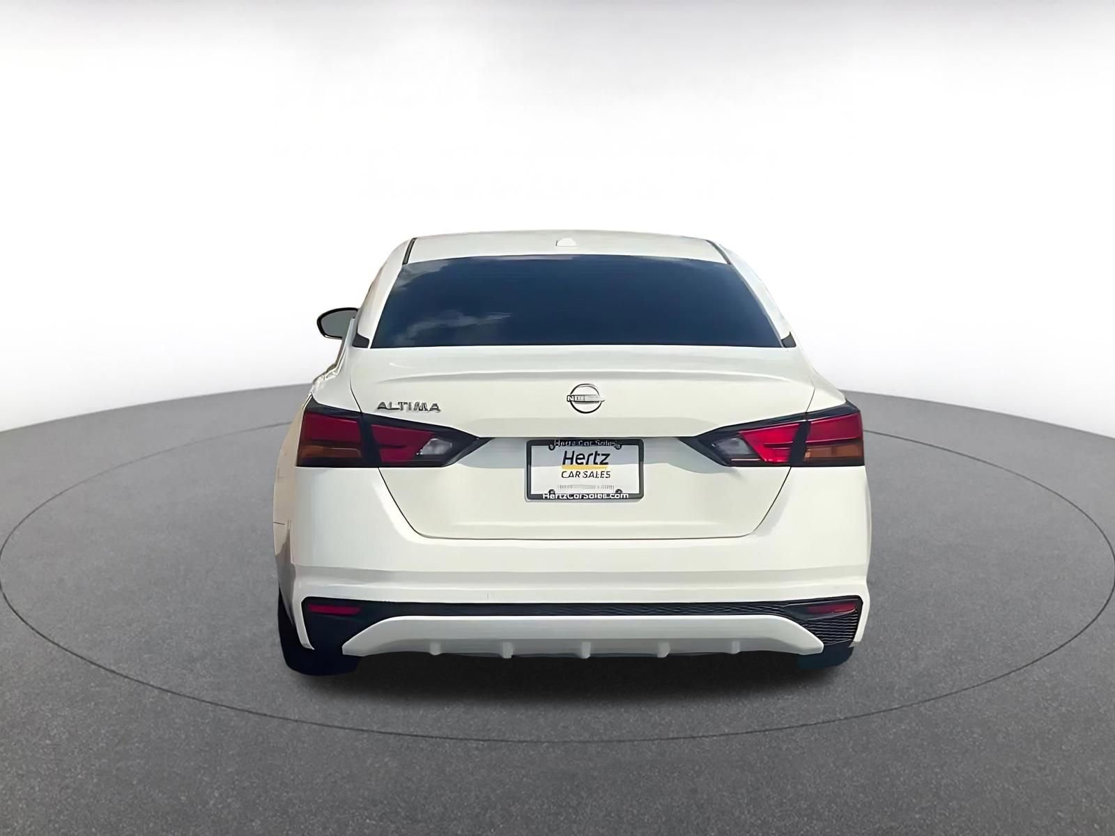 Thumbnail: 2025 Nissan Altima - 12