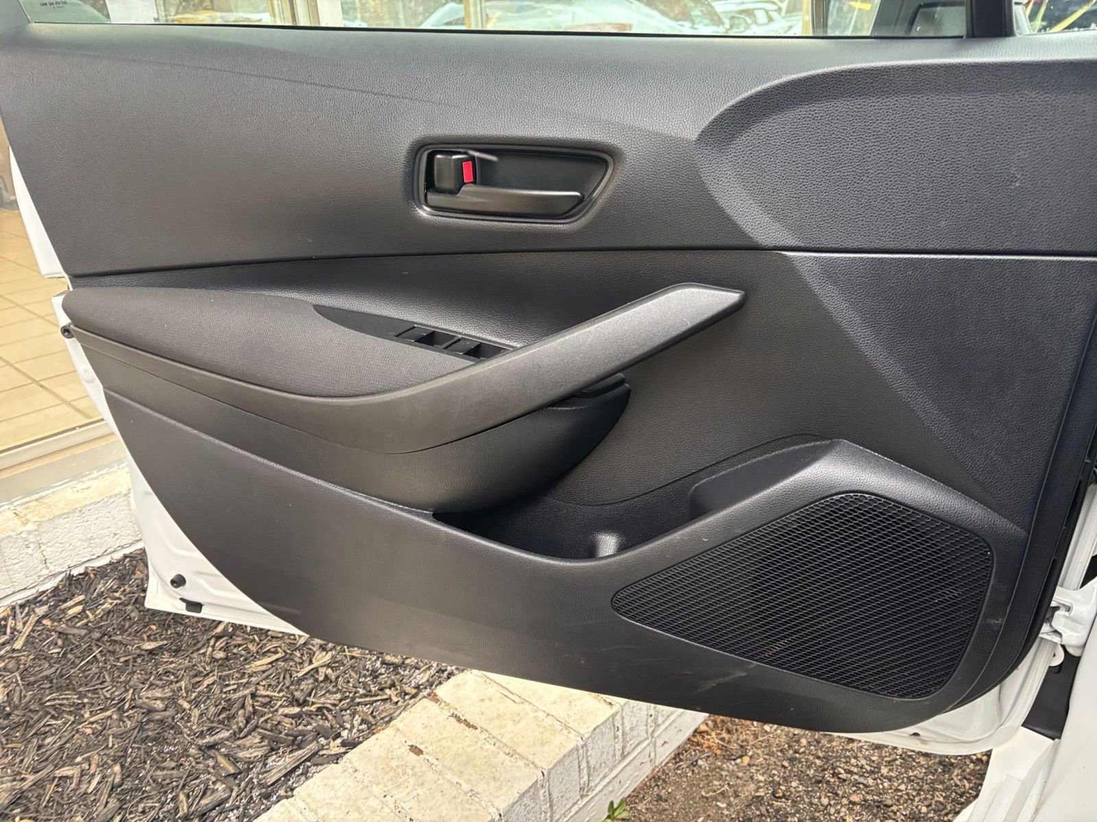 Thumbnail: 2025 Toyota Corolla - 20