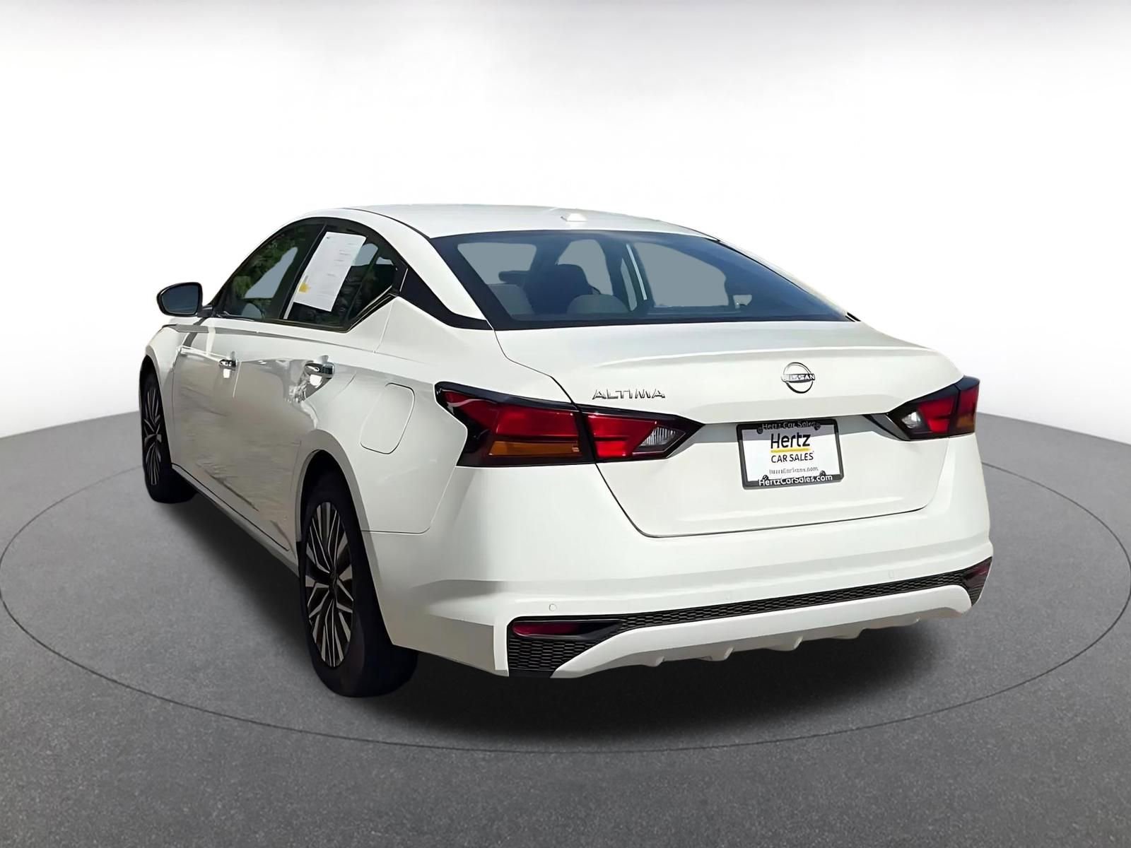 Thumbnail: 2025 Nissan Altima - 11